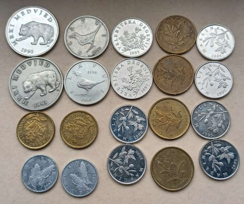 Small lot of coins ~ Croatia