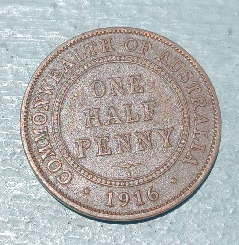 1916 Australia ~  One Half Penny