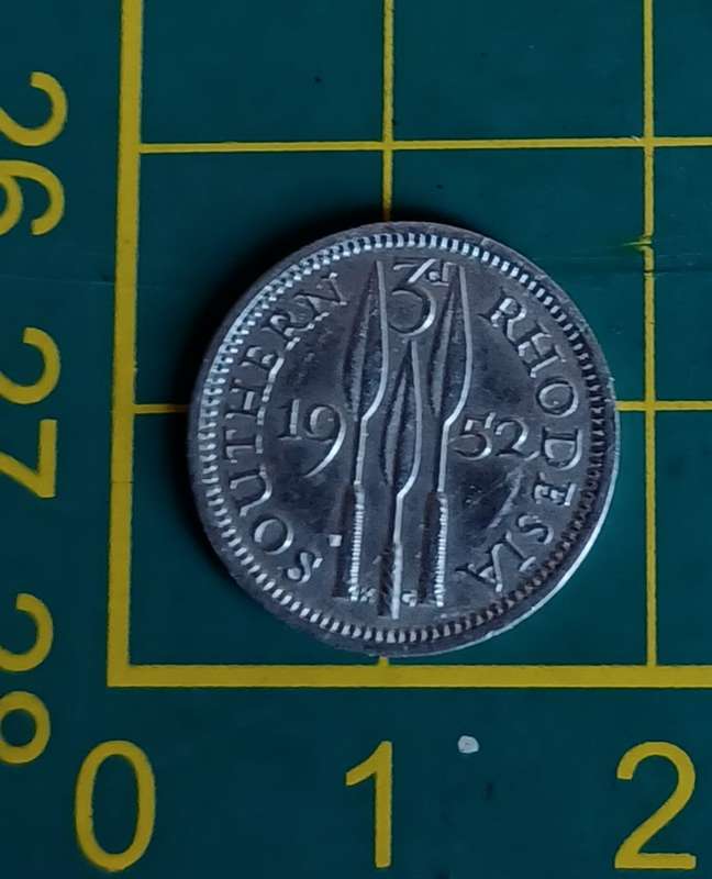 1952 Southern Rhodesia ~ 3 pence