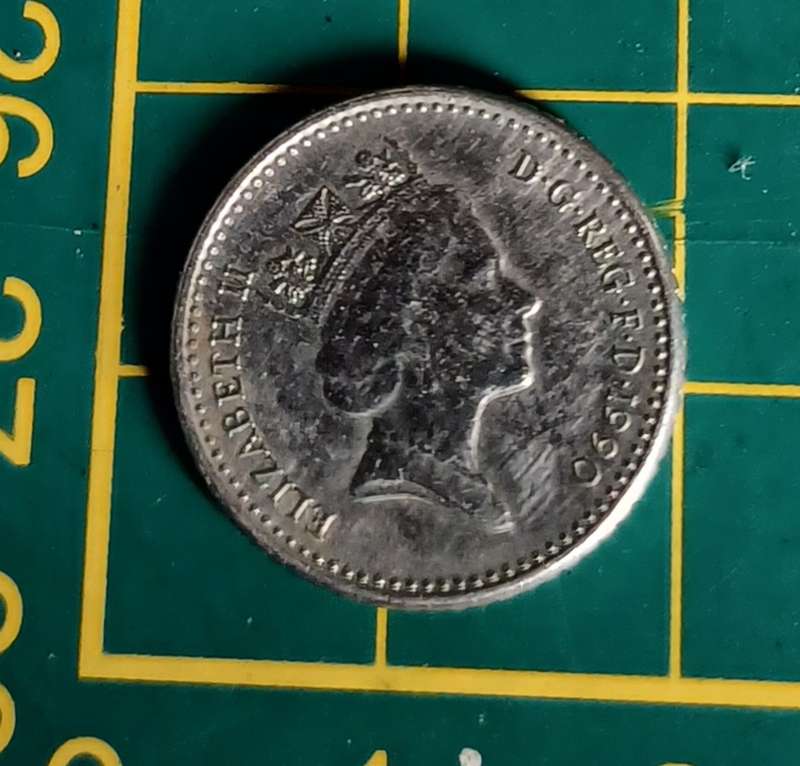 1990 ~ 5 Pence  ~ United Kingdom