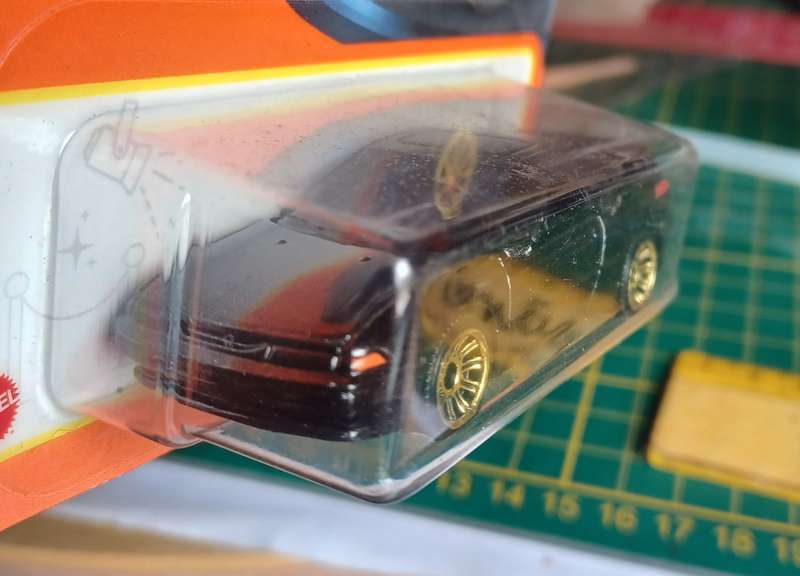 2022 Short Card ~ Matchbox 88/100 ~ Subaru SVX