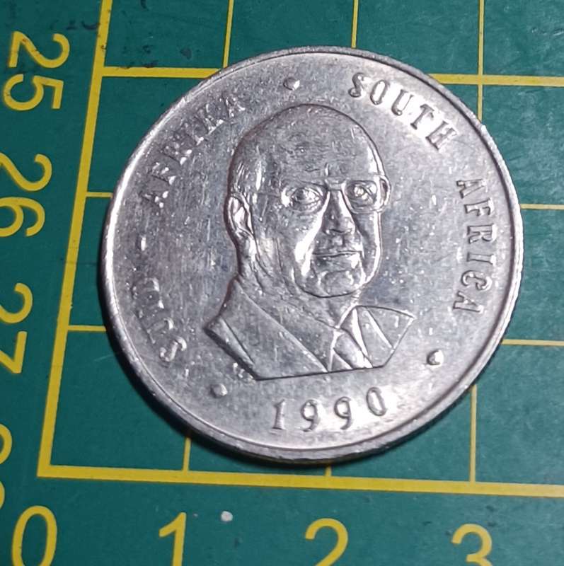 1990 ~Old RSA one Rand Coin