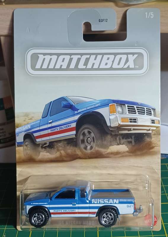 2024 Long Card ~ Matchbox Trucks 1/5 ~ 95 Nissan Hardbody (D21)