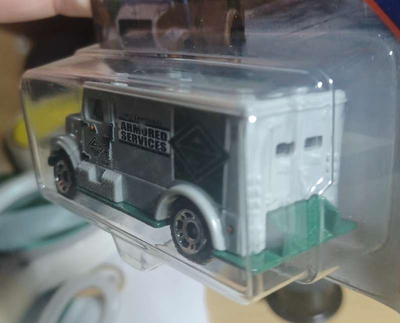 2018 Short Card ~ Matchbox 23/125 ~ International Armored Car