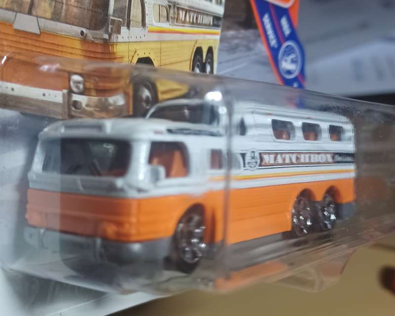 2018 Short Card ~ Matchbox 8/125 ~ 1955 Scenic Cruiser