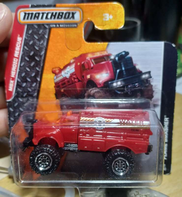 2013 Matchbox `Short Card` ~ No92/120 Flame Smasher