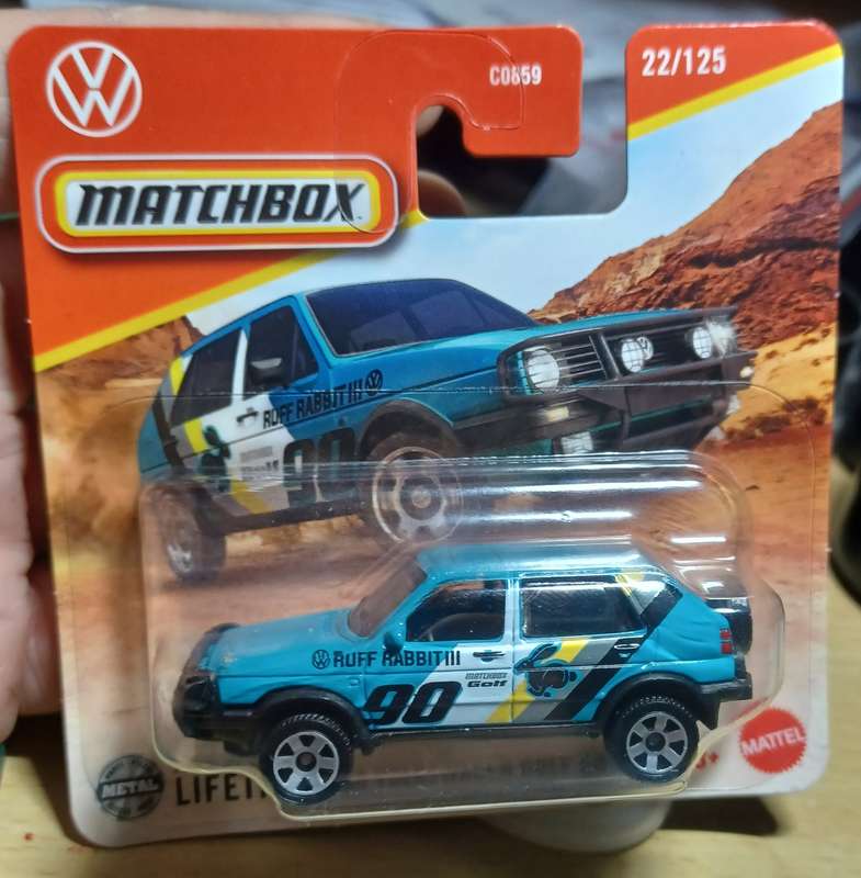 2024 Matchbox `Short Card` ~ No22/125 90 Volkswagen Golf Country