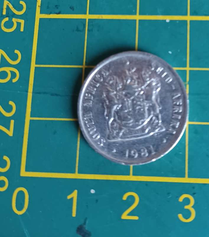 1981 10 Cent Coin ~ South Africa