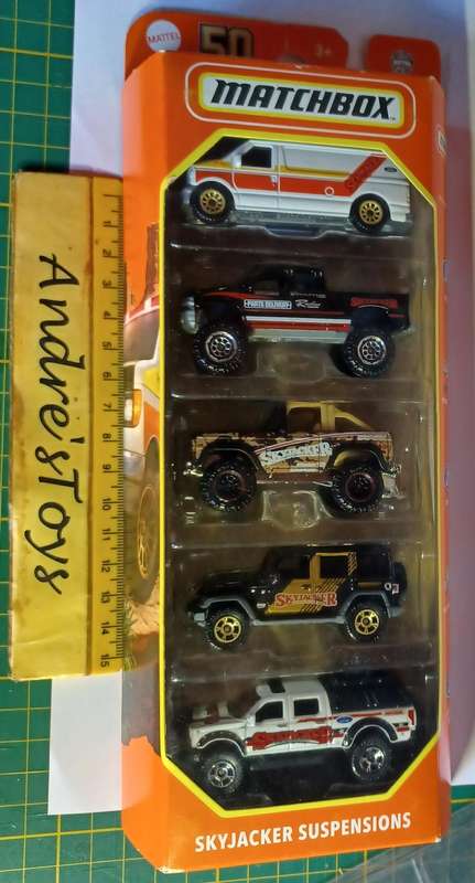 2024 Matchbox 5 Pack ~ Skyjacker Suspensions ~ Mint in Sealed Box