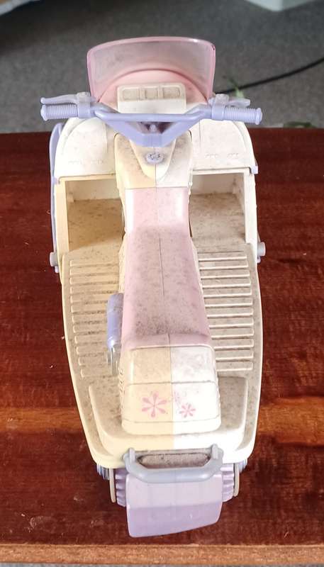 Barbie Snowmobile Mattel Vintage 90's /2000's (sad condition)