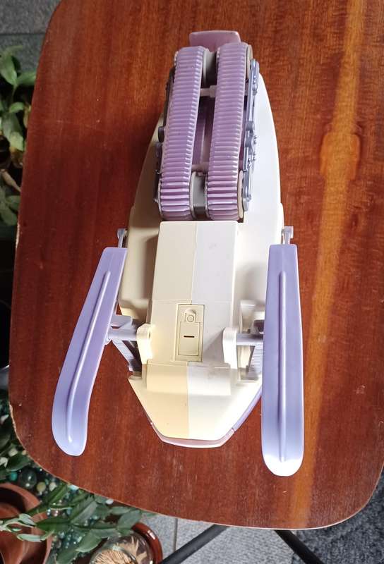 Barbie Snowmobile Mattel Vintage 90's /2000's (sad condition)