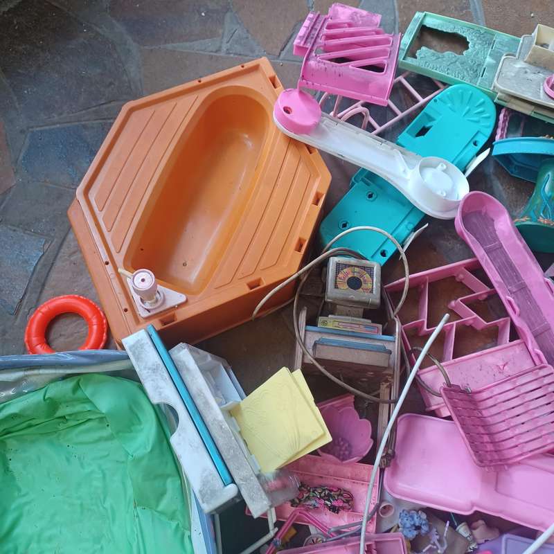 Barbie Goodies /  Vintage Lot