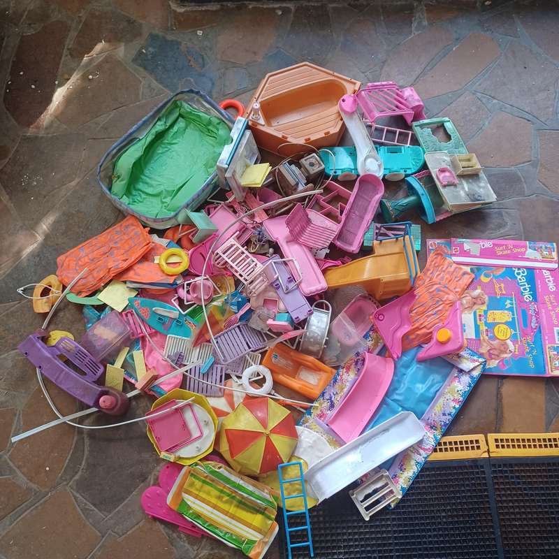 Barbie Goodies /  Vintage Lot