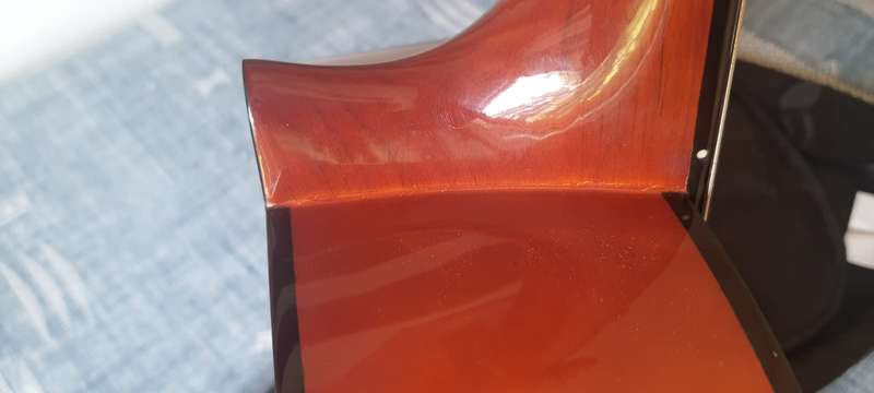 Suzuki Acustic guitar