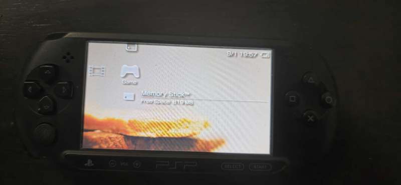 2 x PSP Street 64 gb custom firmware with installed games (psp listing 2)