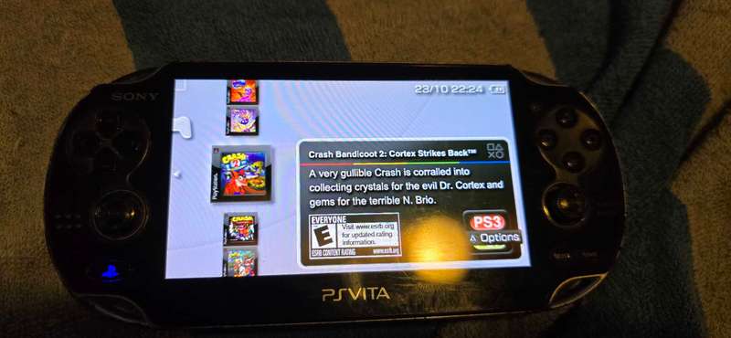PS vita 2000 slim 64gb