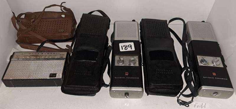 Vintage Radios Lot