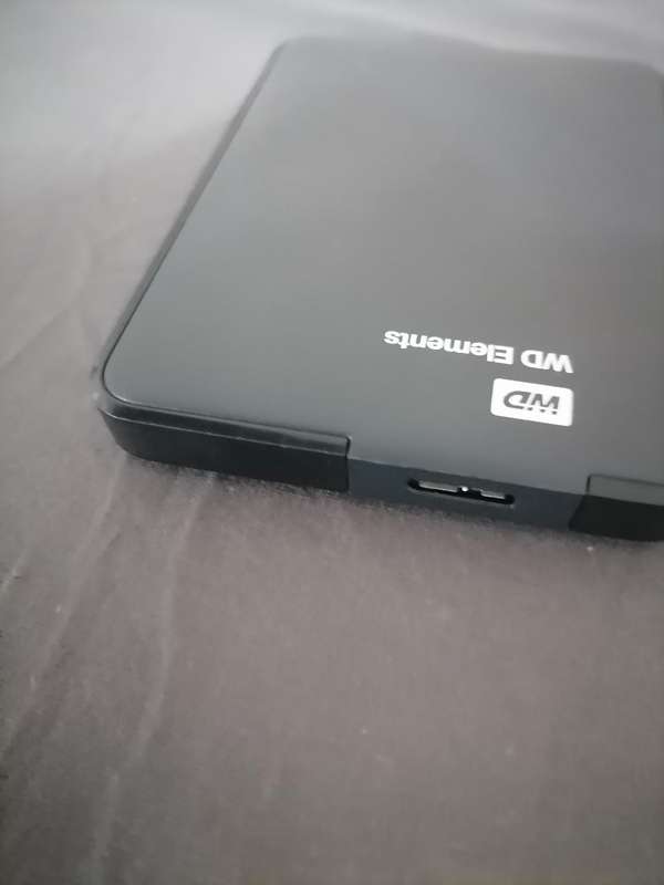 WD Elements 1TB USB 3.0 External Hard Drive