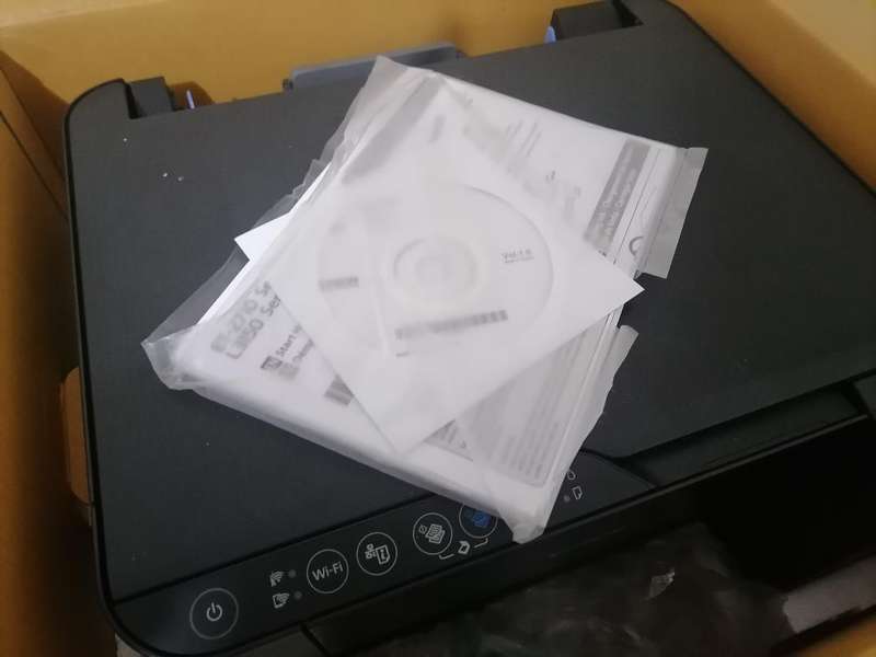 EPSON L3150 INK TANK PRINTER WITH CABLES IN BOX*ORANGE LIGHTS FLASHING*