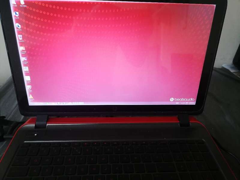 *HP 15 BEATS SPECIAL EDITION TOUCH SCREEN LAPTOP*AMD A8 RADEON,8GB RAM,1TB HDD*