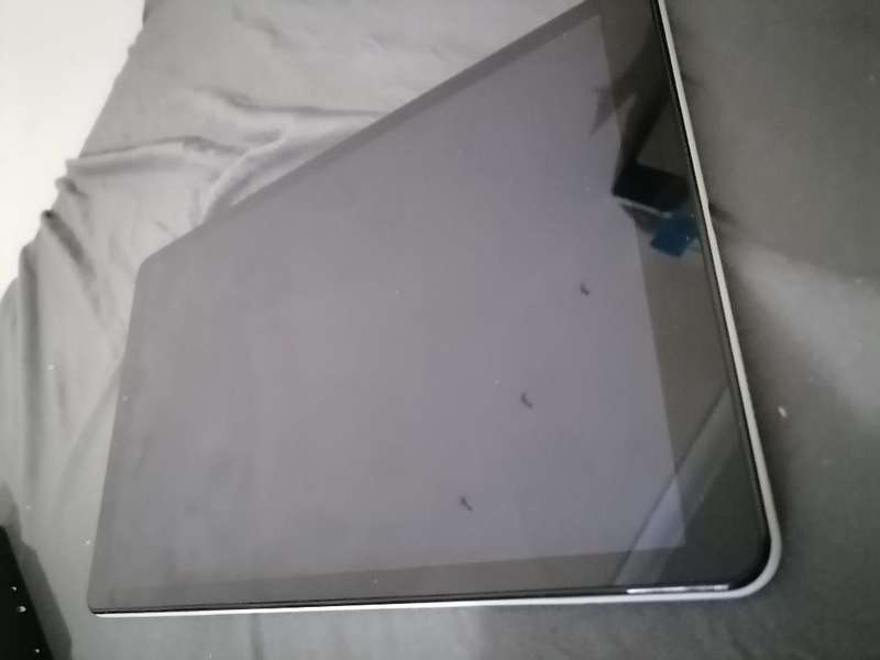 SAMSUNG GALAXY A2018  10.1 INCH TABLET, NOT TURNING ON