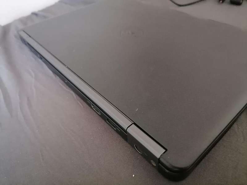 REFURBISHED i5 DELL LATITUDE E7450 5TH GEN ,8GB RAM,500GB HDD,SIM SLOT,BATTERY 100%ORIGINAL,CHARGER