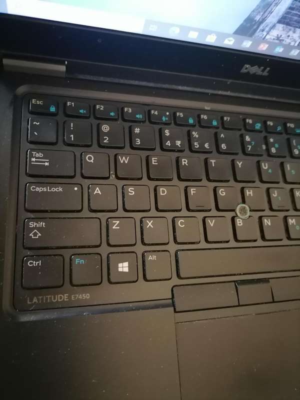REFURBISHED i5 DELL LATITUDE E7450 5TH GEN ,8GB RAM,500GB HDD,SIM SLOT,BATTERY 100%ORIGINAL,CHARGER