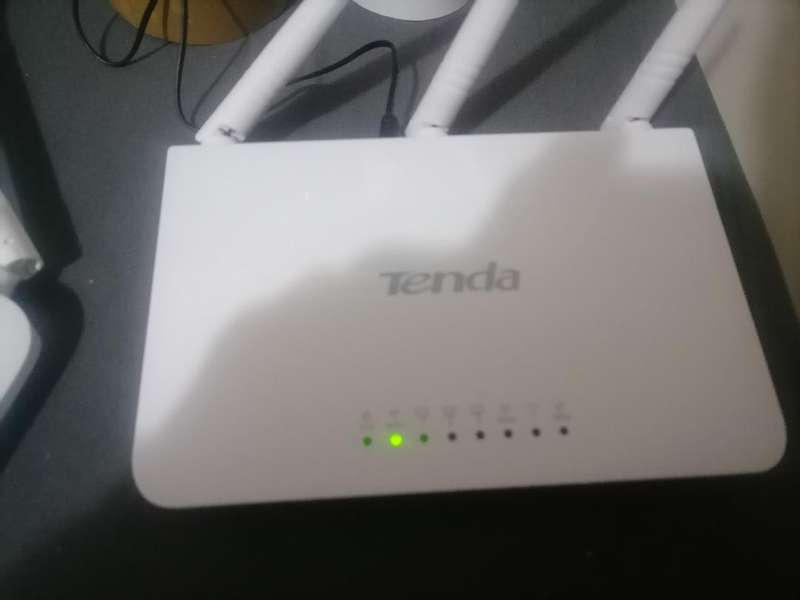 LOT OF WIFI ROUTERS ETC,ONE BID FOR THE LOT
