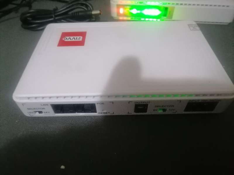 LOT OF 2 x FIVVO MINI UPS WITH USB PORT<CABLES ETC*WORKING*ONE BID FOR BOTH**