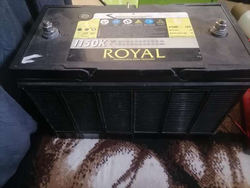 *ROYAL 1150K DEEP CYCLE 105AH BATTERY*SOLDS VOLTAGE,SOLD AS IS*LIQUIDATION ITEM**