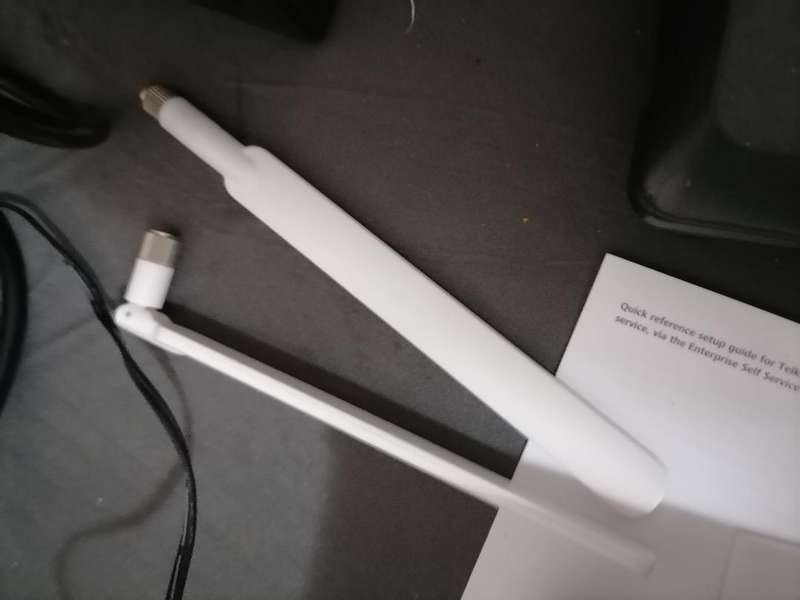 *WEEKEND SPECIAL*HUAWEI 4G LTE SIM CARD ROUTER, 150MPS*IN BOX WITH CABLES**