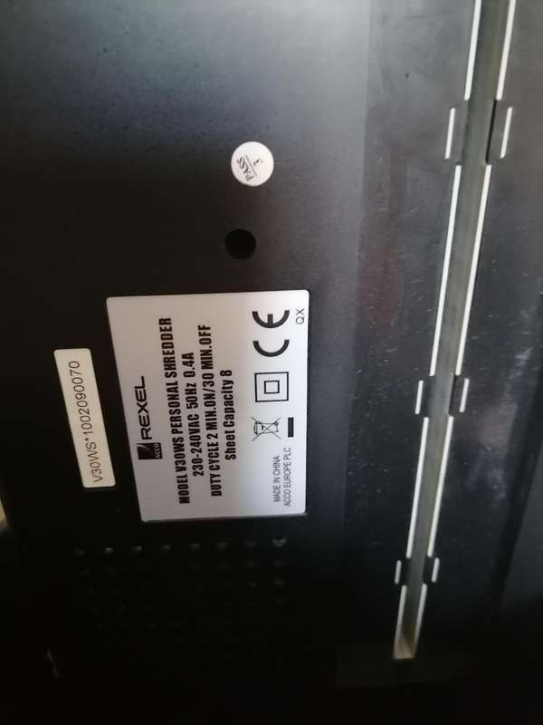 *REXEL V30WS SILENT PAPER SCHREDDER*