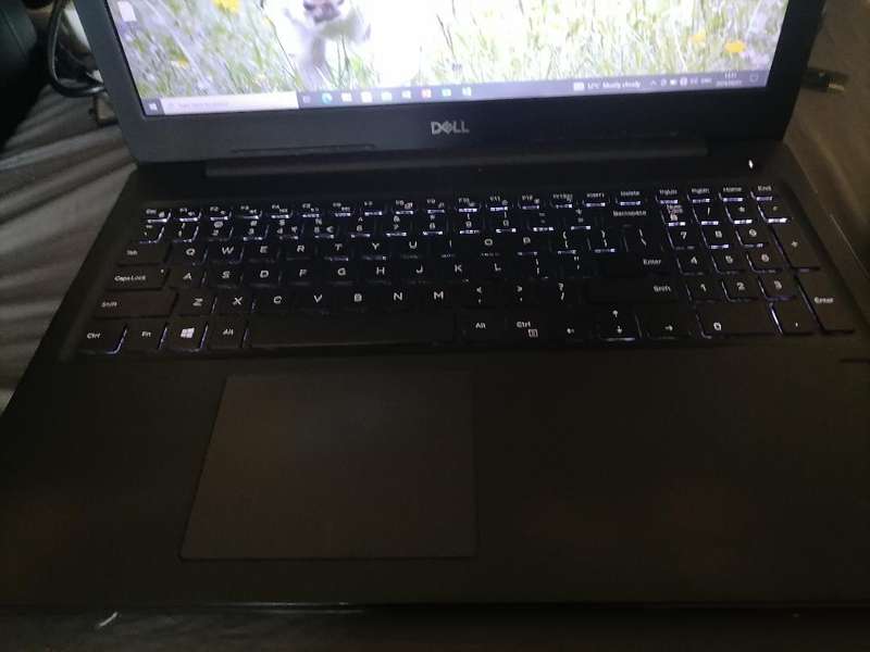 REFURBISHED i5 DELL LATITUDE E3590 8TH GEN ,8GB RAM,250GB SSD,BATTERY 100%ORIGINAL,CHARGER