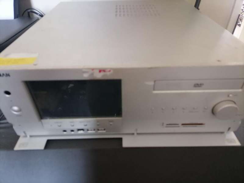 ZALMAN DD160XT HTPC HOME THEATRE ENCLOSURE PC WITH 7 INCH TOUCH SCREEN*POWERS ON AND OFF**