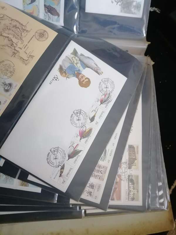*POSSIBLE HIGH VALUE*LOT OF 115 FIRST EDITION SA STAMP/POSTCARDS IN FILE*LIKE NEW*FROM 1800s ON*