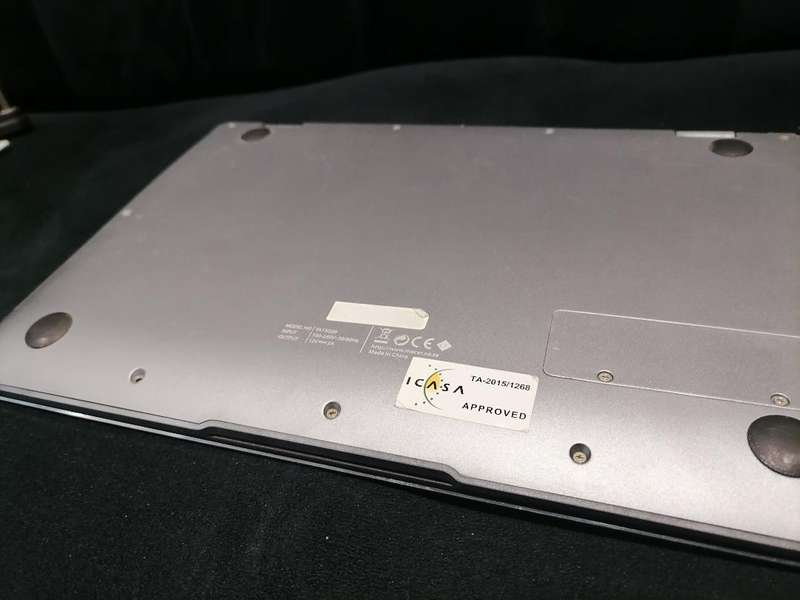 MECER YA13Q20 LAPTOP, NO CHARGER, NOT TESTED SOLD AS IS*
