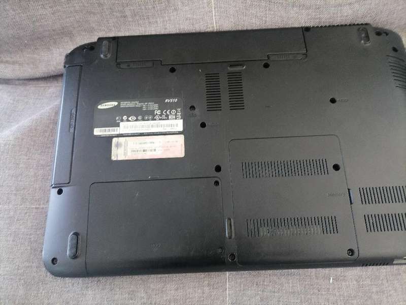 SAMSUNG RV510 LAPTOP, NO CHARGER, NOT TESTED SOLD AS IS*
