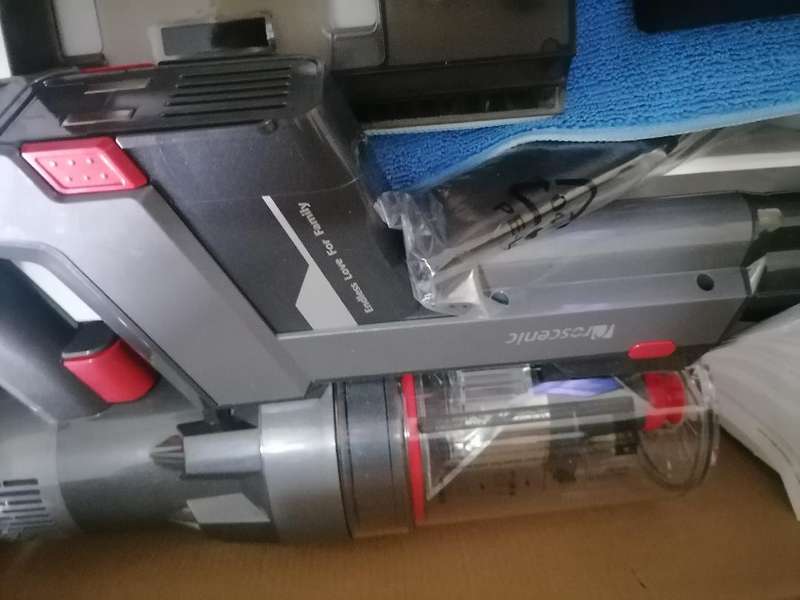 PROSCENIC PRO 11 VACD/MOP ALL IN ONE CORDLESS LED*NO CHARGER,NOT TESTED*NEW CONDITION*