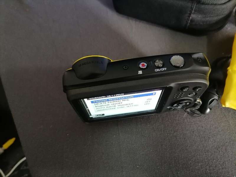 *AWESOME WATER PROOF CAMERA*FUJIFILM FINEPIX XP130 WITH LITHIUM BATTERY, CHARGER,CASE*
