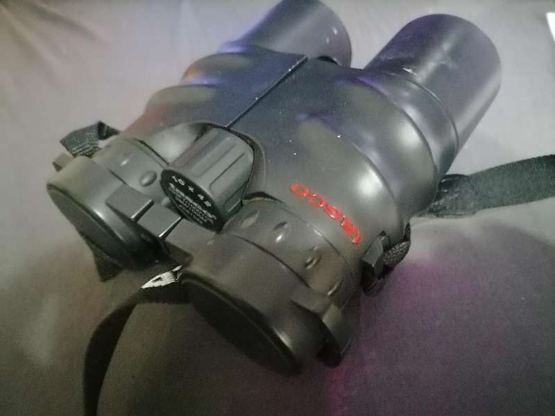 *TOP QUALITY Tasco 10x42 Essential Roof Prism BINOCULARS*