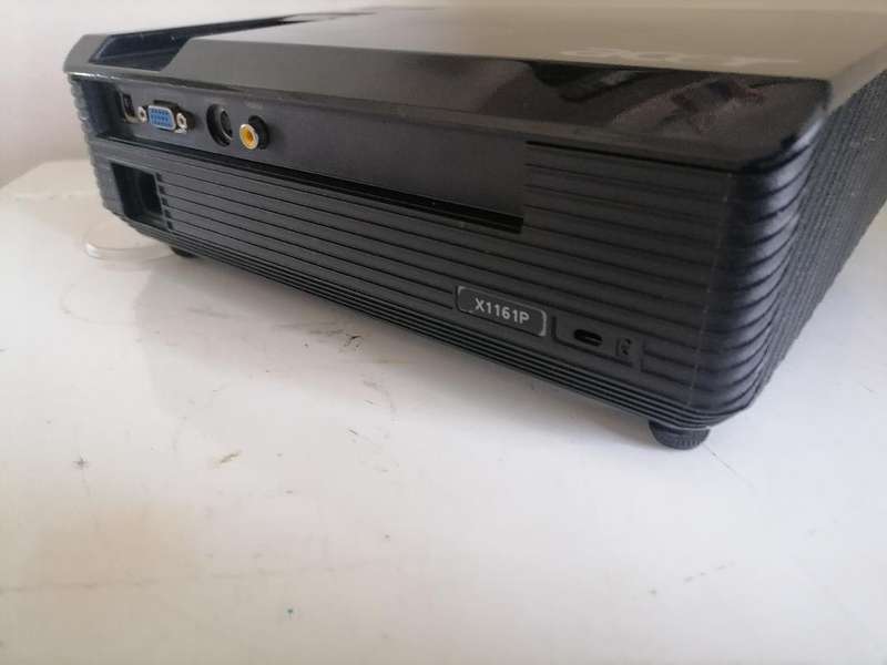 ACER X116P DLP 3D READY  PROJECTOR
