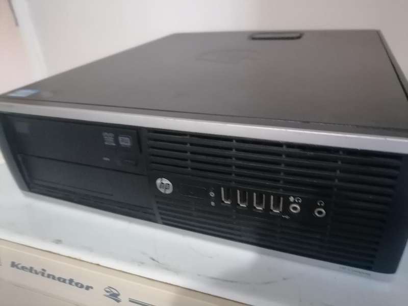 *i5 HP COMPAQ 8200 ELITE SMALL FORM FACTOR PC,1TB HDD*POWERS ON NOT TESTED**