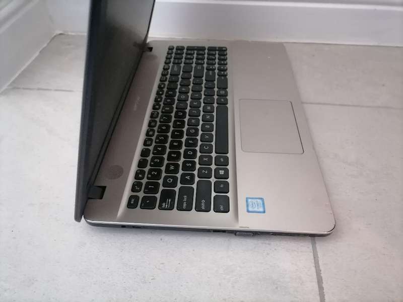 ASUS F541UA Intel 7th Gen Kabylake Core i7-7500U *NO CHARGER, NOT TESTED*SOLD AS IS*