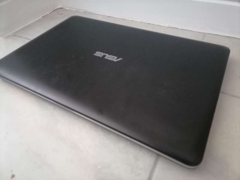 ASUS F541UA Intel 7th Gen Kabylake Core i7-7500U *NO CHARGER, NOT TESTED*SOLD AS IS*