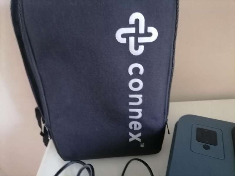 Defective Connex Lumen Series CP104 1080P Wi-Fi Projector*SCREEN FLASHES DIFFERENT COLORS