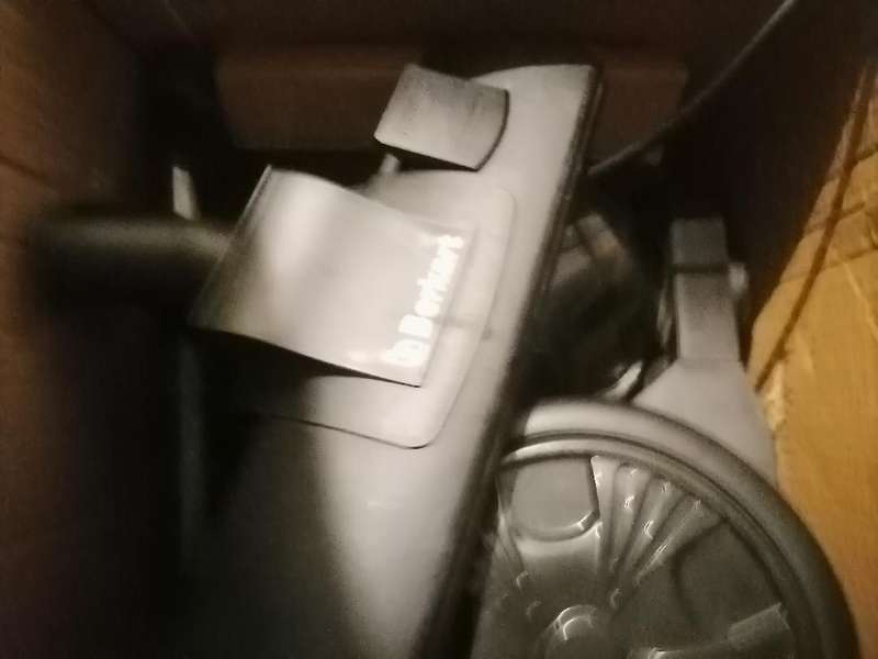 *BERKART MULTIFORCE VACUUM IN BOX WITH ATTACHMENTS*MOTOR SEAMS A BIT LOW ON SUCTION*