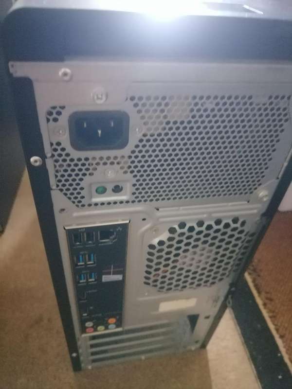 I5 DELL D14M PC TOWER