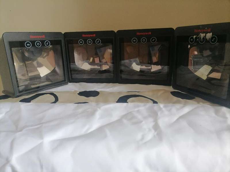 LOT OF 4 X HONEYWELL MS7820 SOLARIS SCANNERS