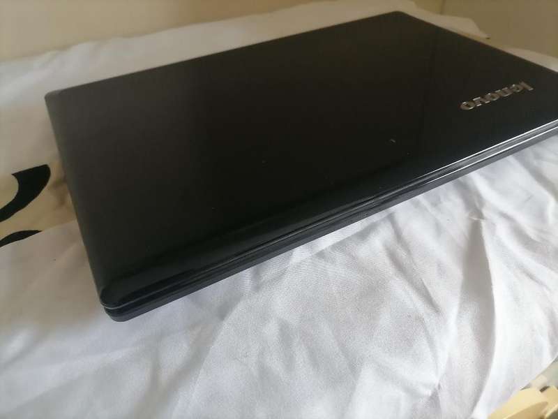 LENOVO G580 LAPTOP. 500GB HDD, 4GB RAM, DEFECTIVE