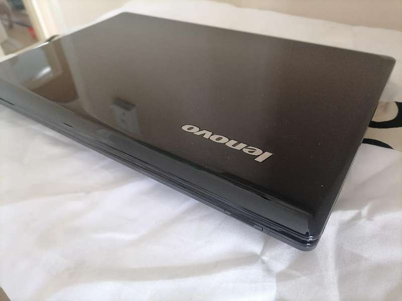 LENOVO G580 LAPTOP. 500GB HDD, 4GB RAM, DEFECTIVE